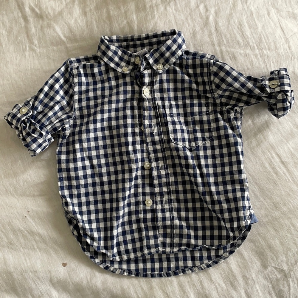 Baby Gap blue gingham button up shirt